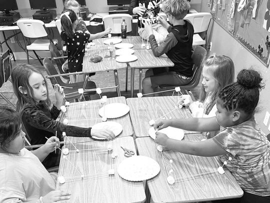 B&G MEMBERS BUILDING TOWERS