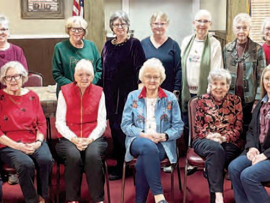 BEES HOST ANNUAL CHRISTMAS PARTY