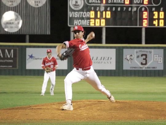 CARDS: 10 PLAYERS GO ALL DISTRICT