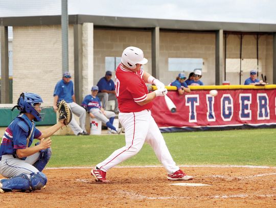 Cards give up only two runs in two games