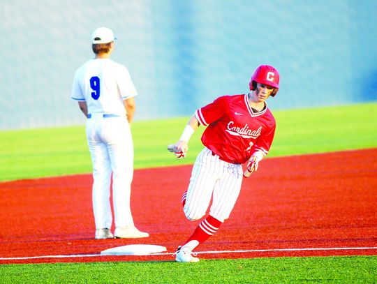 Cards prepare for postseason with Hallettsville loss, Shiner win