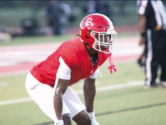Cards score 41 to beat La Grange, improve to 2-0