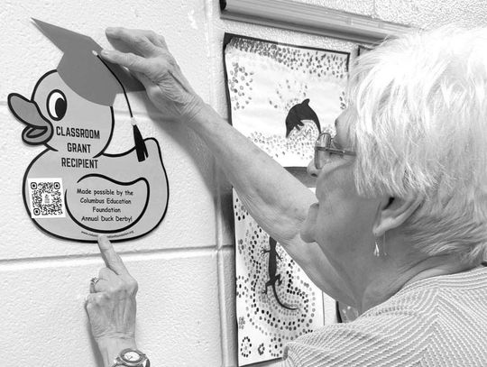 CEF DELIVERS DUCK DERBY TRIBUTES TO CISD CLASSROOM GRANT RECIPIENTS