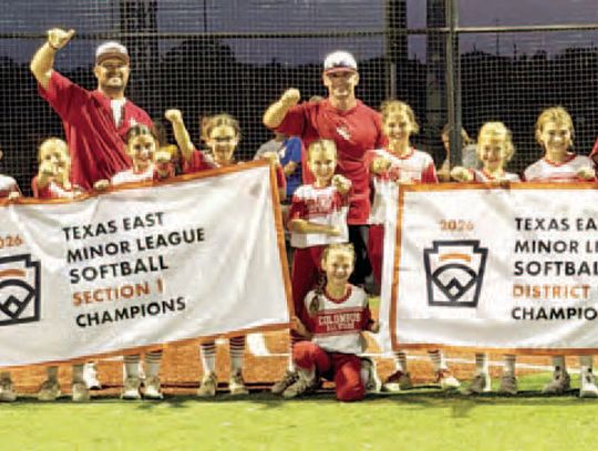 Columbus beats Sealy for District Championship