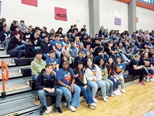 COLUMBUS STUDENT COUNCIL VISITS DISTRICT 14 CONFERENCE