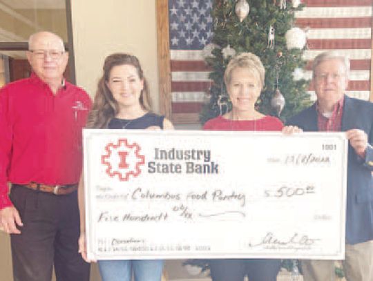 Community bank gives back with donations during Christmas