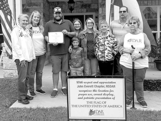 DAUGHTERS OF THE AMERICAN REVOLUTION CHOOSE FLAG DISPLAY OF THE MONTH