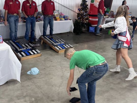 Deputy Santa brought festivities to a record-breaking 207 kids