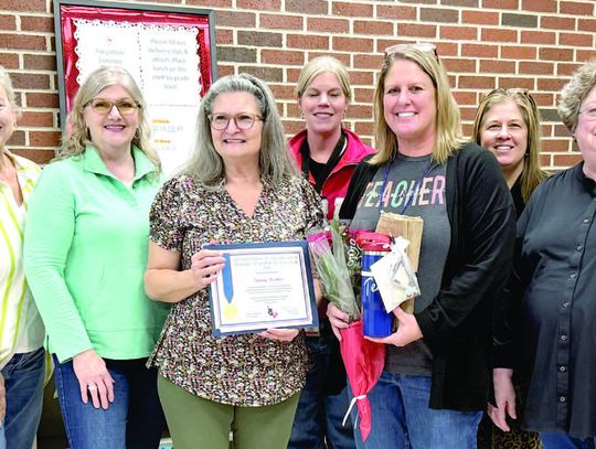 DRT Dilue Rose Harris Chapter recognizes local teachers