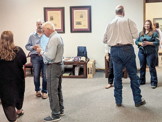 EAGLE LAKE CHAMBER HOLDS MIXER