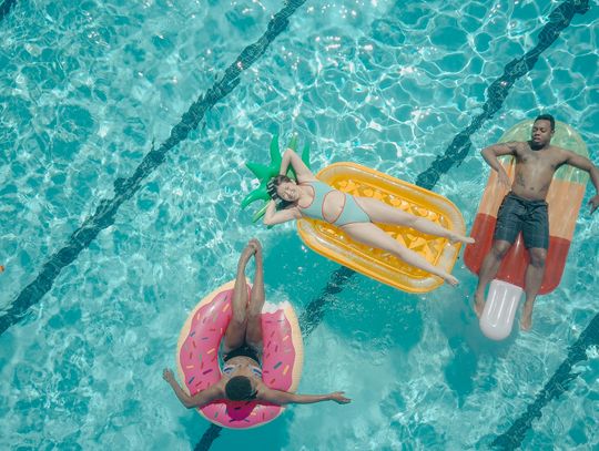 Eagle Lake considers potential LED sign and future of old bank, pool