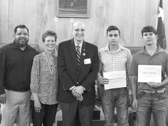 Eagle Lake Mason Lodge gifts awards, scholarships