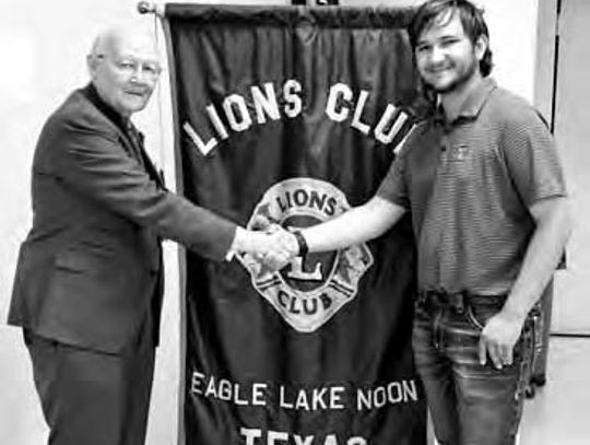 EAGLE LAKE NOON LIONS CLUB PRESENTS AWARDS