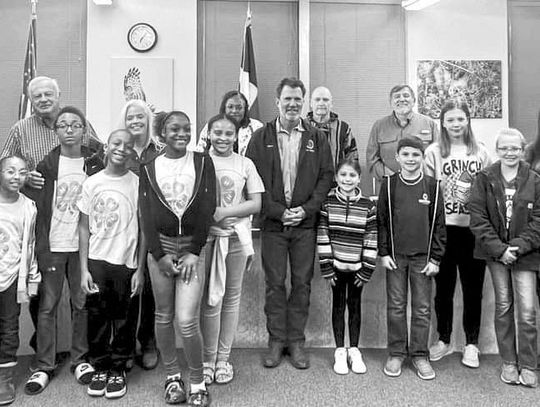 EAGLE LAKE RECOGNIZES 4-H CLUBS FOR VETERANS VOLUNTEERING