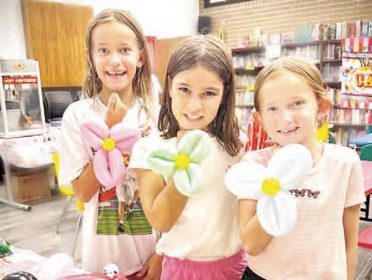End-of-summer celebration held at Nesbitt Library