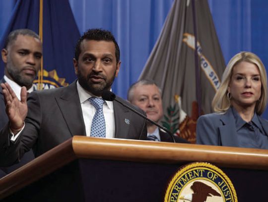 FBI arrests Washington, D.C., pipe bomb suspect in Virginia