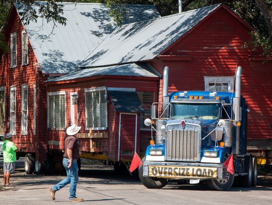 Historic Gegenworth House makes its way downtown