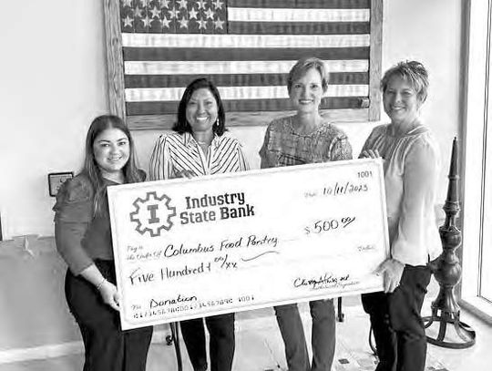 ISB DONATES TO FOOD PANTRY