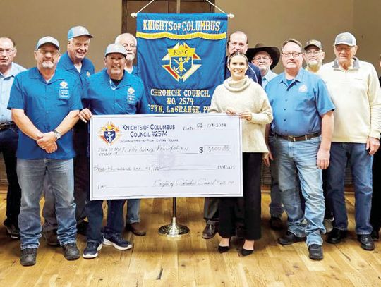 LA GRANGE KNIGHTS OF COLUMBUS DONATE TO TURTLE WING