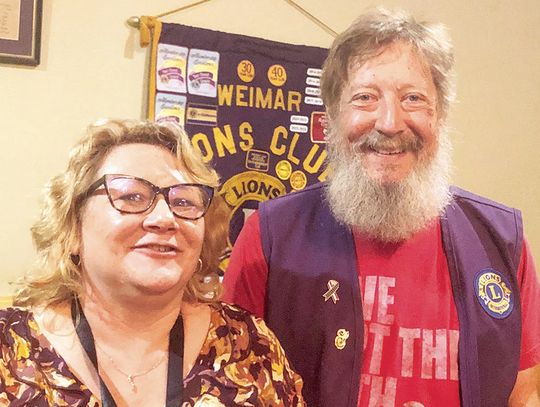 LACOURSE VISITS LIONS