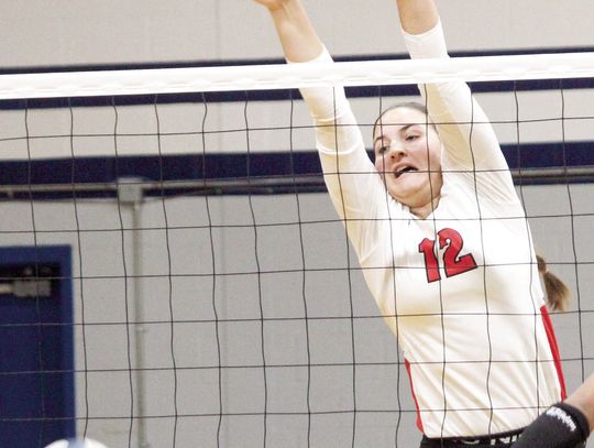 Lady Cards beat Giddings