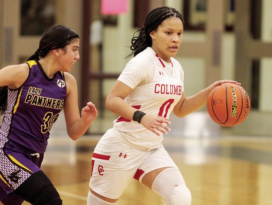 Lady Cards break through to state semis after big week