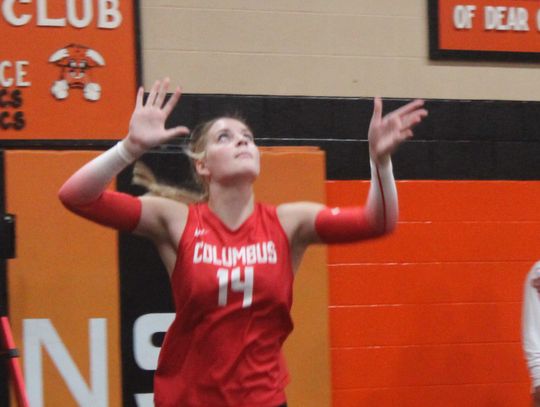 Lady Cards improve to 9-0 in district play