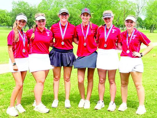 LADY CARDS PLACE SECOND AT DISTRICT GOLF TOURNAMENT