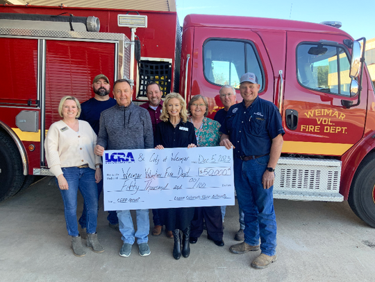 LCRA, city award $50K grant to Weimar VFD for updated safety gear