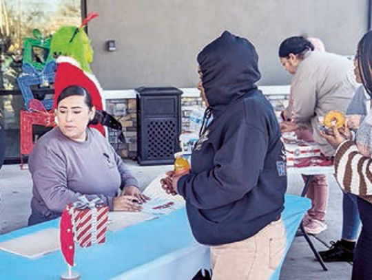 Lil Einstein’s Learning Center gives bikes for Christmas