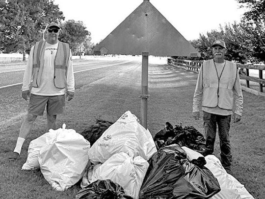 LIONS WORK TRASH PICKUP DAY