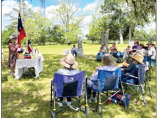 Local Daughters chapter meets for Confederate Memorial Day Service