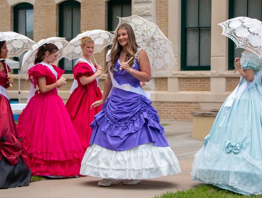 Magnolia Days Festival blooms with laughter, history and community