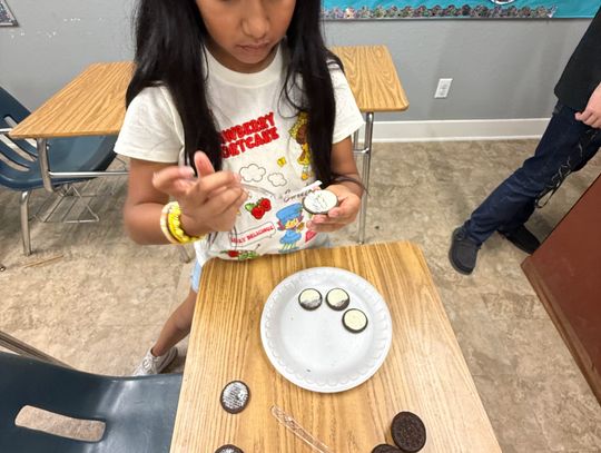 MOON PHASES WITH OREOS