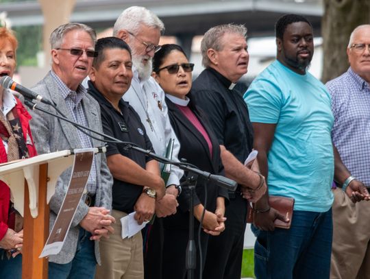 Over 50 pray and praise for 75th National Day of Prayer