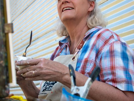 Painters capture outdoor, historical beauty in annual plein air contest