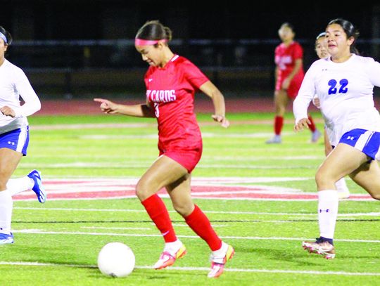 PLAYOFF WARM-UP GAME FOR LADY CARDS