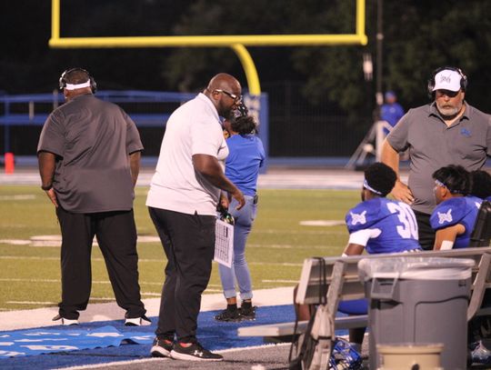 Raider alum returns to coach next generation of Raiders
