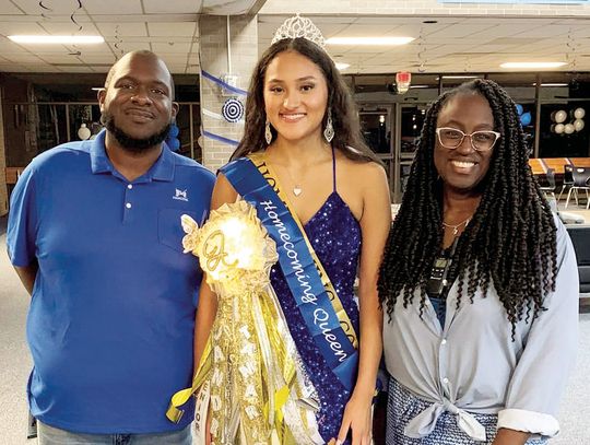 RICE CONSOLIDATED HIGH SCHOOL CROWN HOMECOMING QUEEN