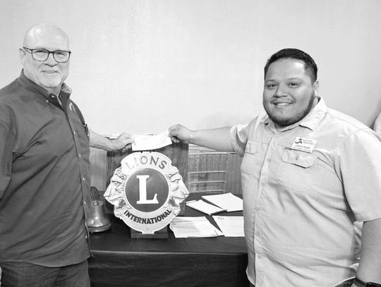 RIVAS TALKS WITH WEIMAR LIONS