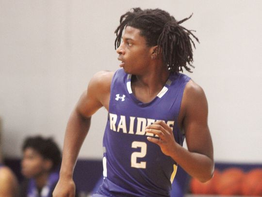 Six Raiders named to the All-District team