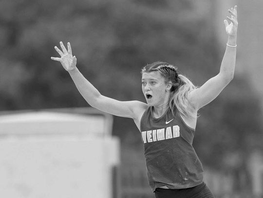STATE CHAMPION POLE VAULTER NAMED TO SUPER ELITE TEAM