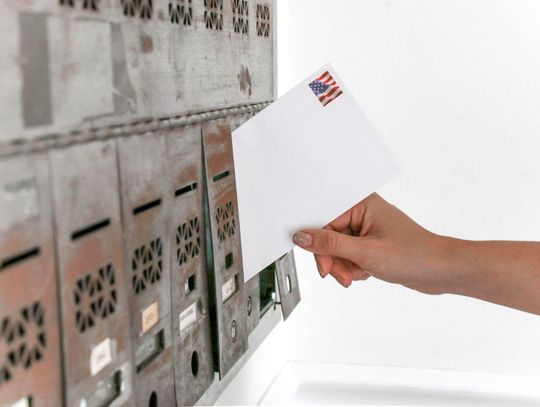 State error leaves 371 Colorado County voter records backlogged