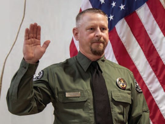 Texas A&M Forest Service pins new law enforcement investigator