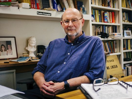 Texas Monthly essayist illuminates the interplay of public memory and personal identity