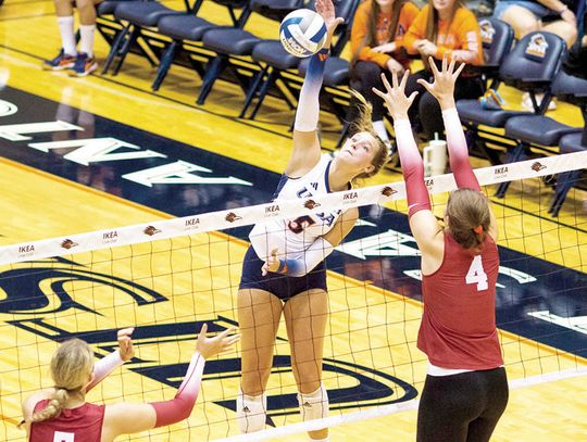 Tribe racks up kills for UTSA volleyball