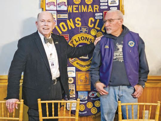 TUCKER SPEAKS AT WEIMAR LIONS CLUB