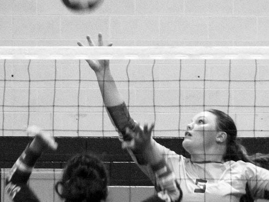 Two Lady Raiders volleyball players set to play college ball