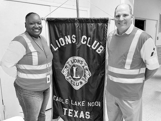 TxDOT representatives speak to the Eagle Lake Noon Lions Club