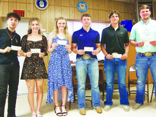 VVA 1127 presents six scholarships to CHS seniors